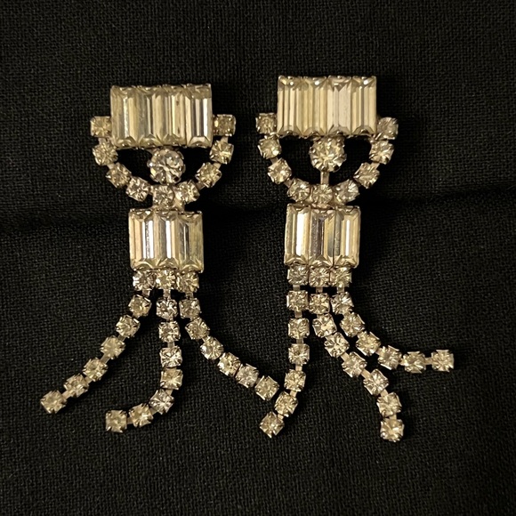 Dangling Rhinestone Earrings - Picture 9 of 12